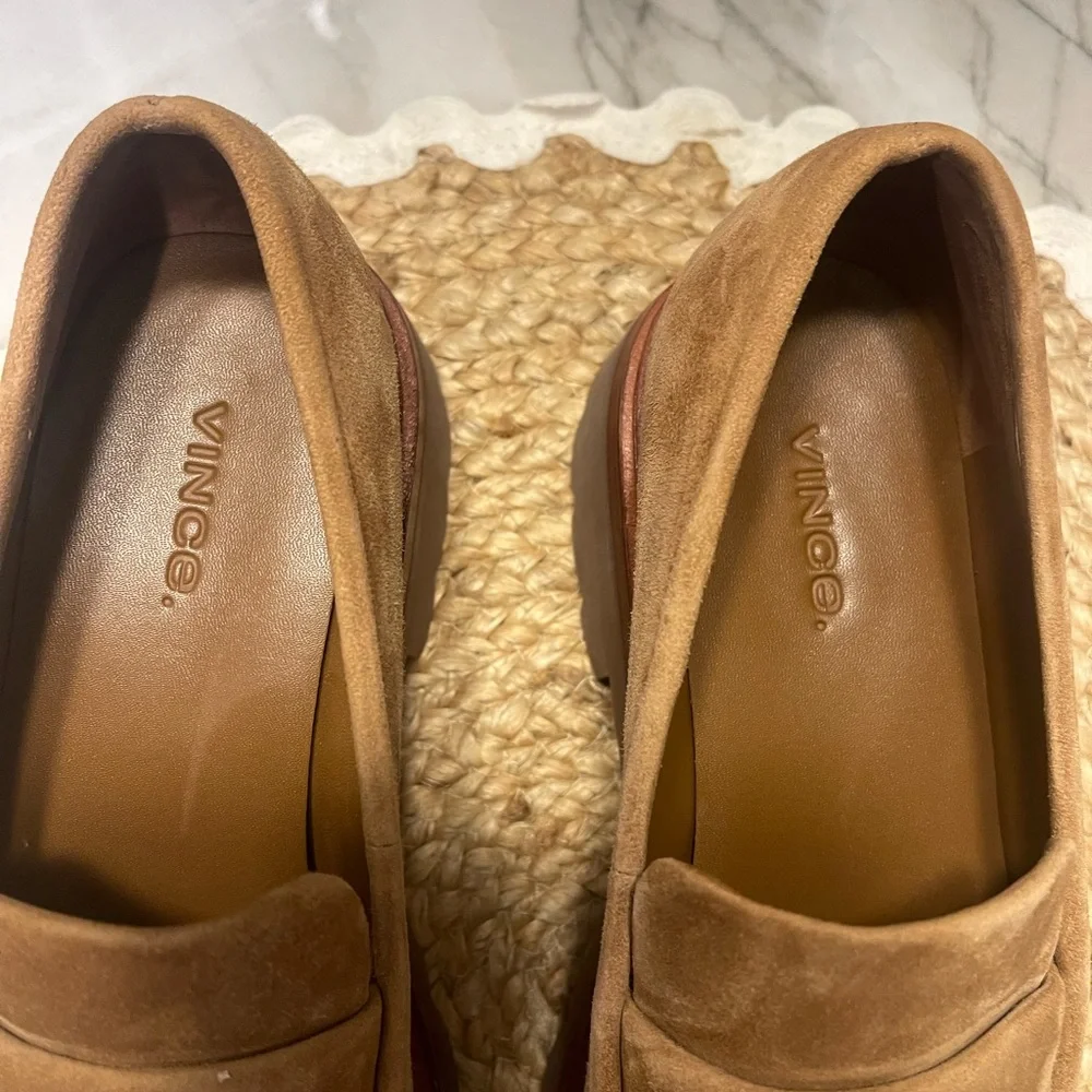 NWOT Vince Robin Suede Penny Loafers Lug Sole in Fawn! - Picture 4 of 6